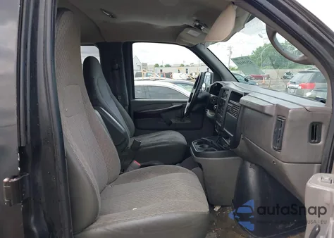 2005 Chevrolet Express G3500 z USA, uszkodzony, nr VIN 1GAHG39U151257779